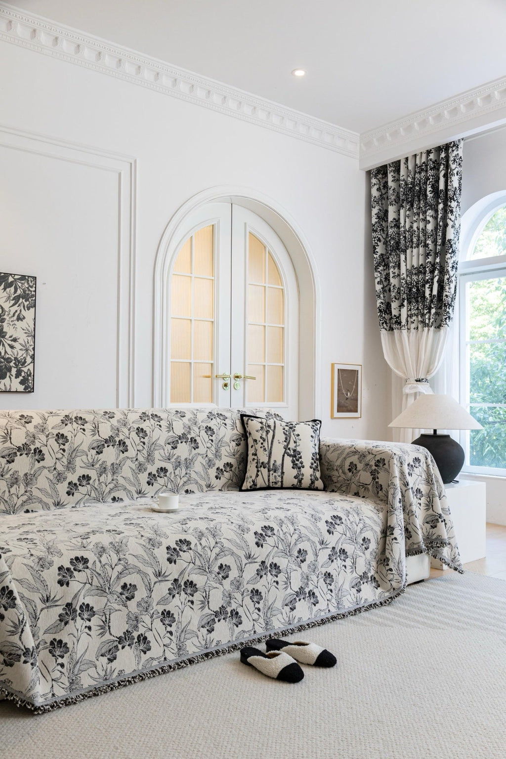 Sofa Decor Aurelia Fringed Floral Jacquard Sofa Throw Cover in Charcoal Bloom - full sofa throw cover styling for patterned couch cover in the UK, image 15