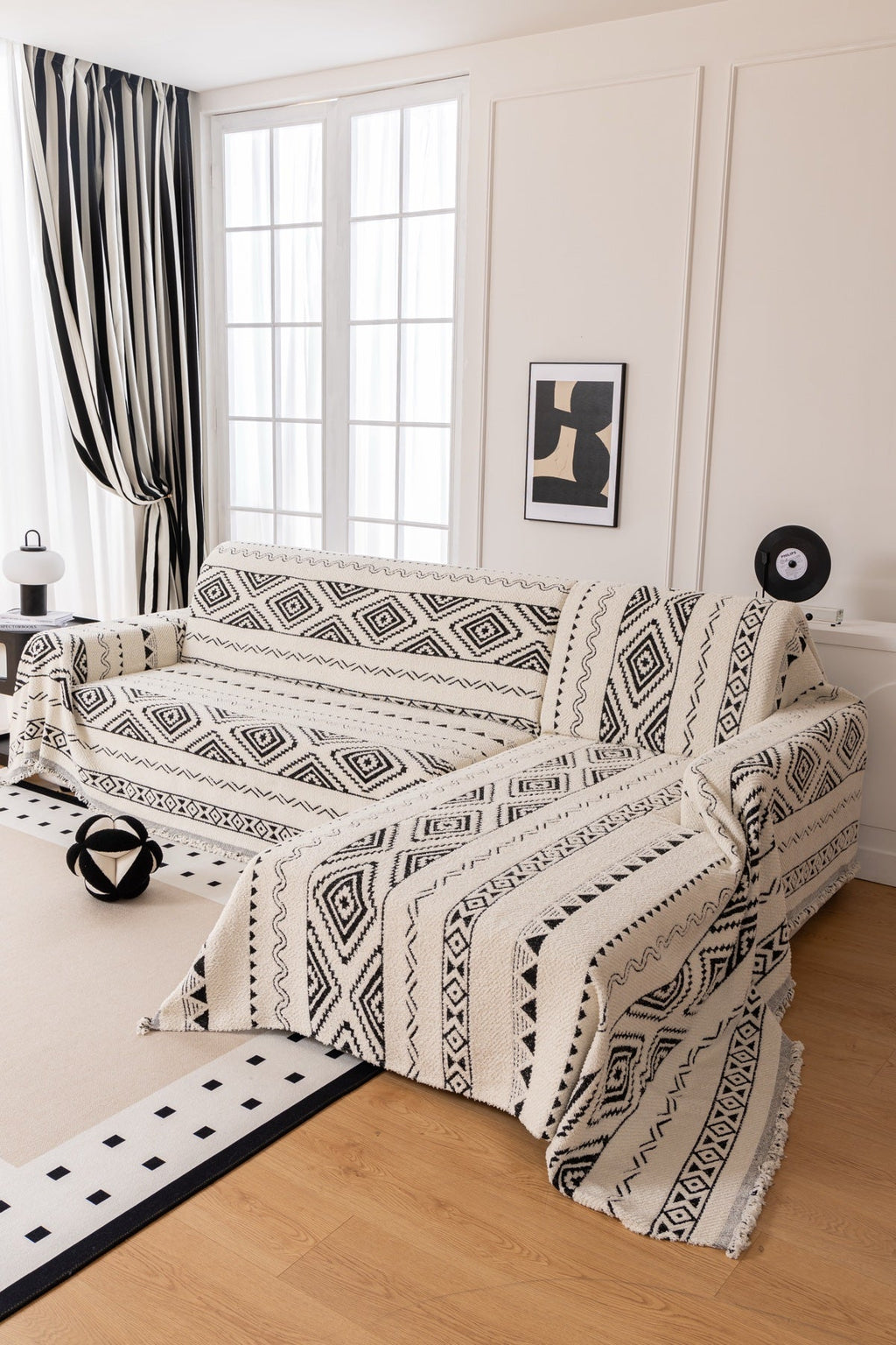 Sofa Decor Nala Geometric Plush Sofa Throw Cover sofa throw cover in the UK - colour and texture view 2