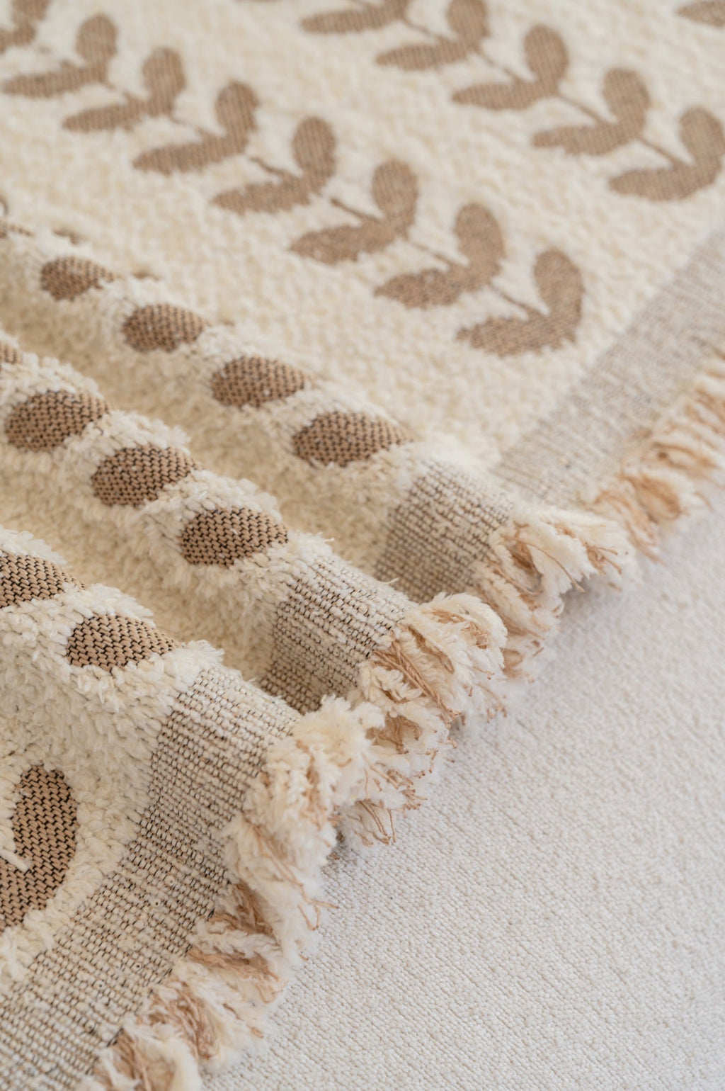 Sofa Decor Palmira Leaf Sofa Throw Cover detail product image for pet friendly sofa throw cover in the UK
