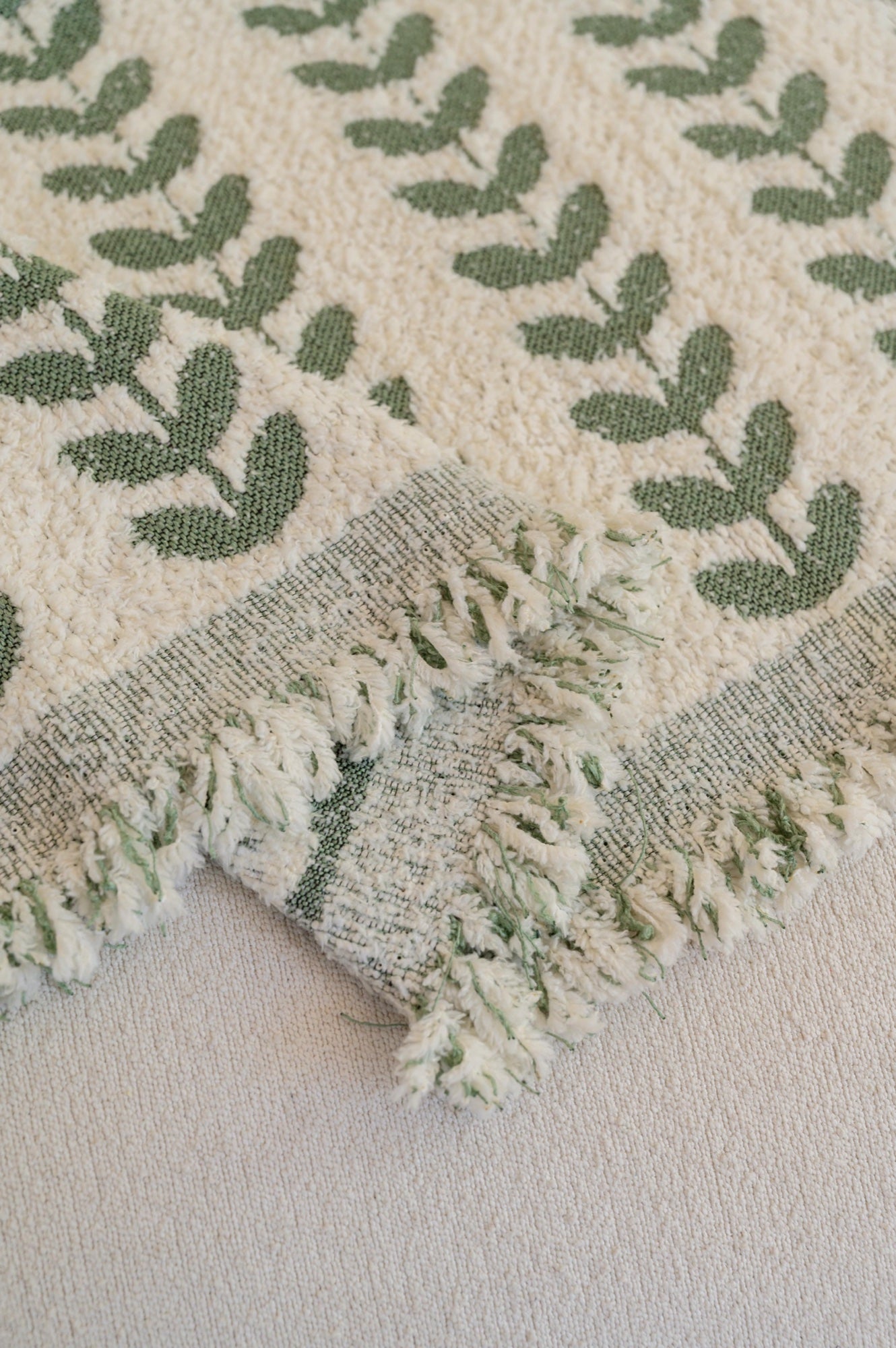 Sofa Decor Palmira Leaf Sofa Throw Cover lifestyle product image for pet friendly sofa throw cover in the UK