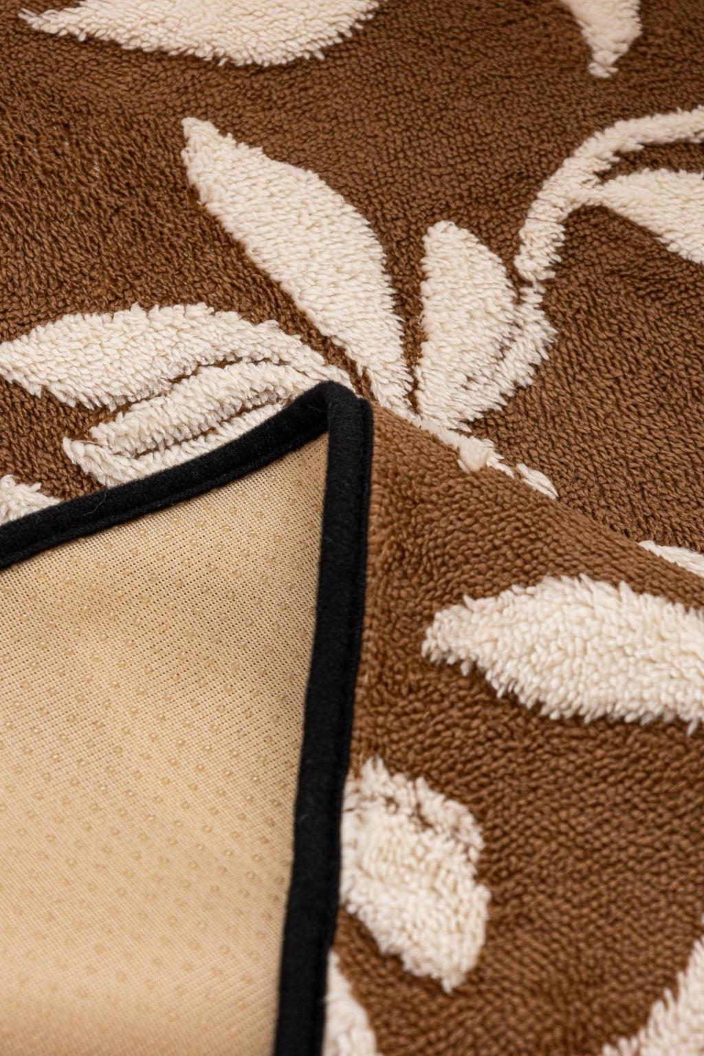 Sofa Decor Willow Quilted Leaf Sofa Seat Cover in Cocoa Leaf - fabric texture and edge detail for quilted sofa seat covers in the UK
